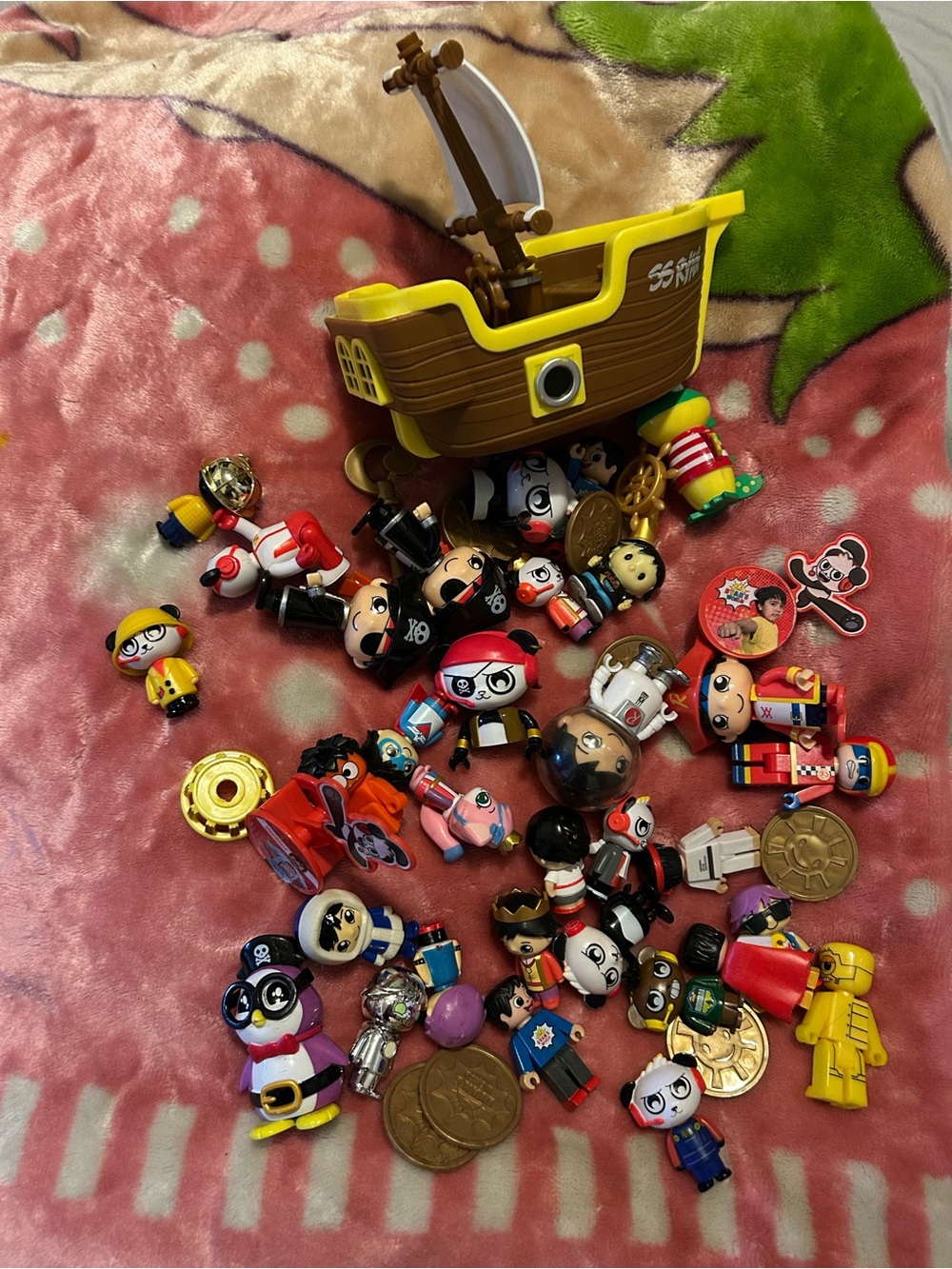Children's YouTube Ryan’s World Assorted Mini Figures Bundle Lot